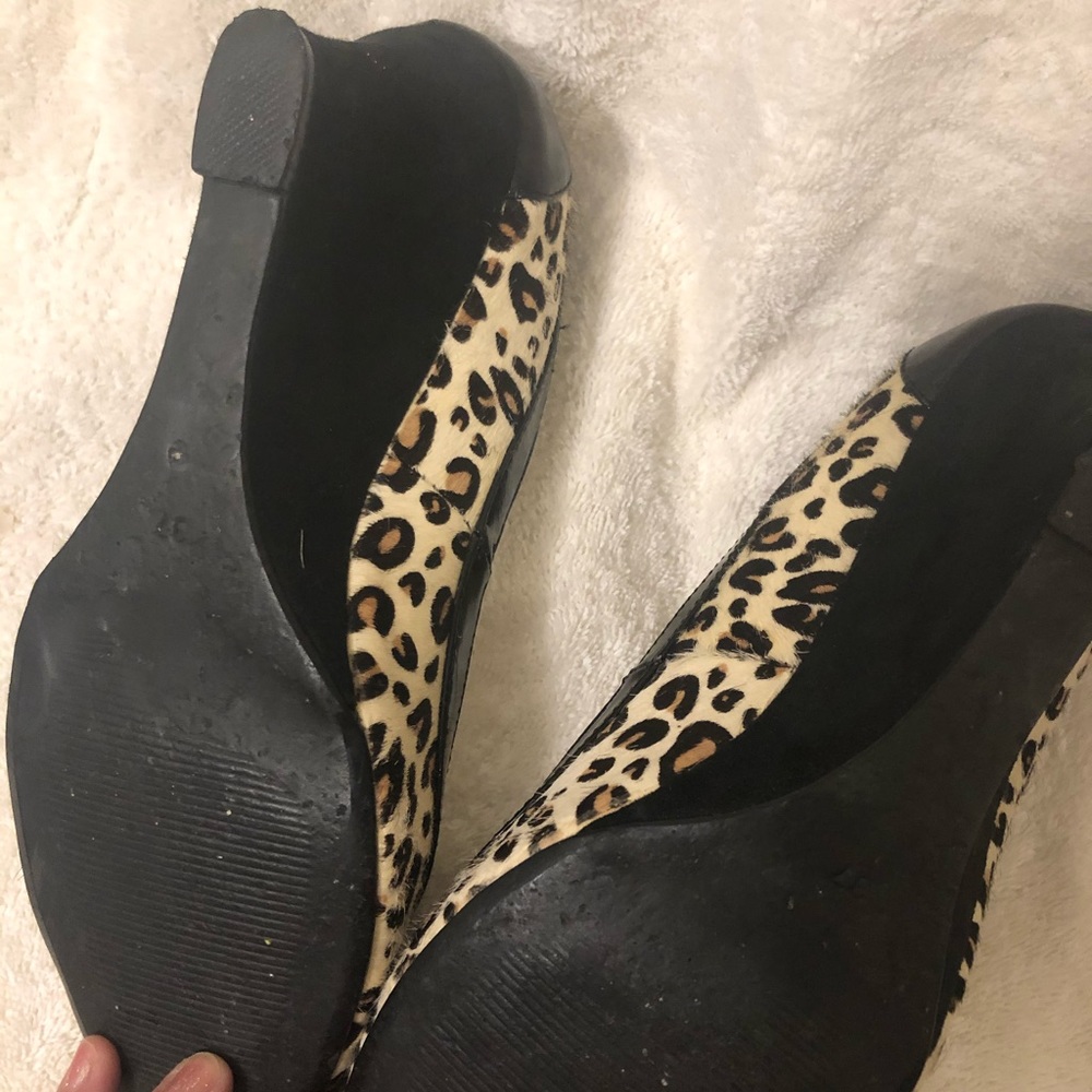 Shoes - Picture 3 of 5